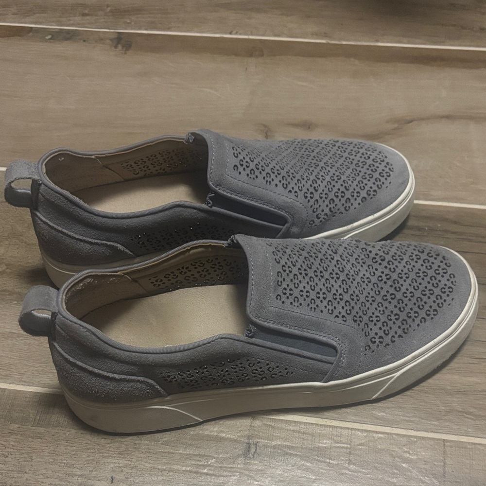 Vionic Gray Slip-On Women's Sneakers